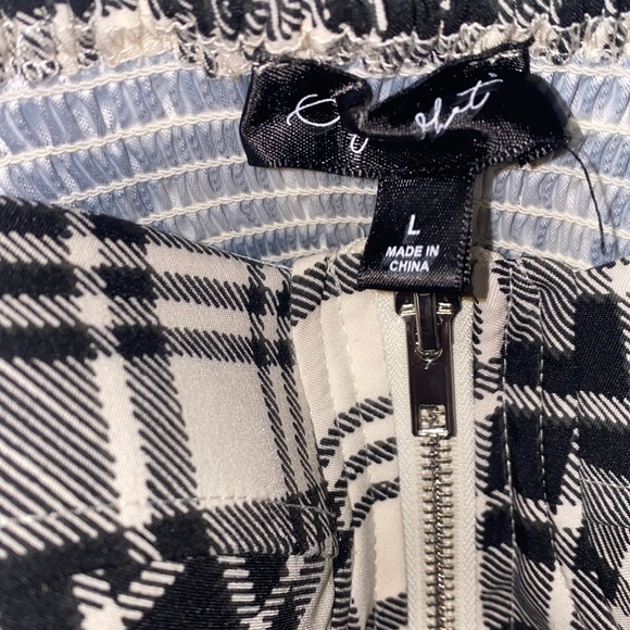 PLAID CAMI CROP - Picture 3 of 4